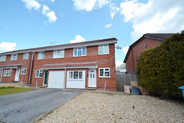 3 Bedroom Semi-Detached House To Rent In Creekmoor, BH17