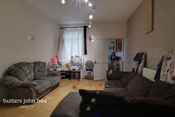 2 Bedroom Terraced House For Sale In Stoke-On-Trent, ST4
