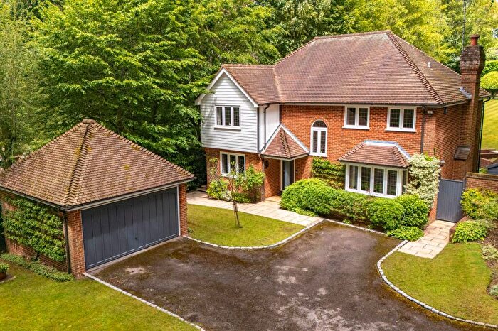 5 Bedroom Detached House For Sale In Northern Heights, Bourne End, SL8