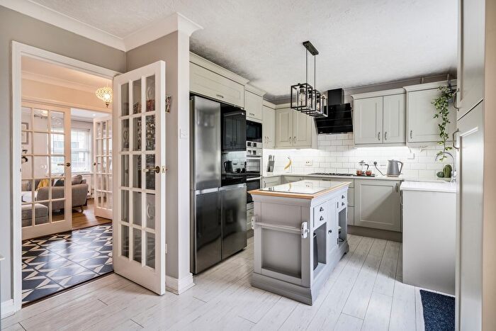 4 Bedroom Detached House For Sale In Lower Cross Road, Bickington, Barnstaple, Devon, EX31