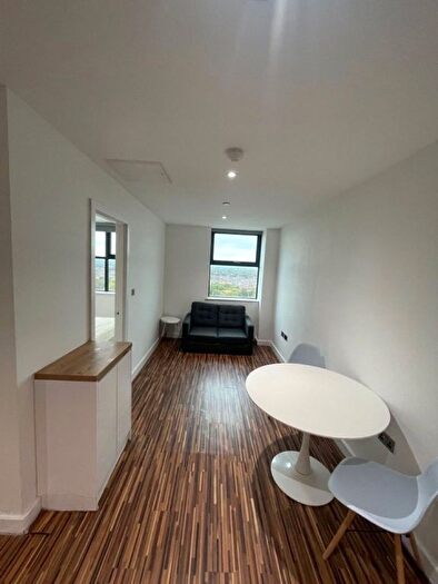 1 Bedroom Flat For Sale In Westpoint, Chester Road, Old Trafford, Manchester, M16