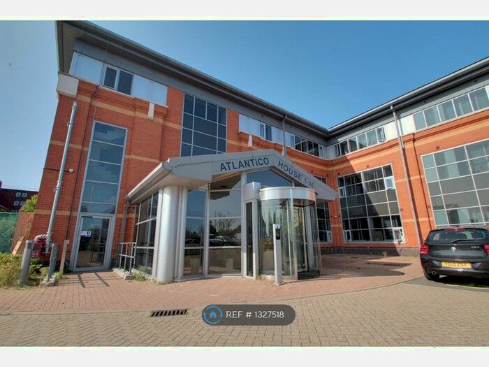 Studio To Rent In Atlantico House, Harlington, Hayes, UB3