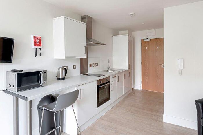 1 Bedroom Property To Rent In Old Christchurch Road, Bournemouth, BH1
