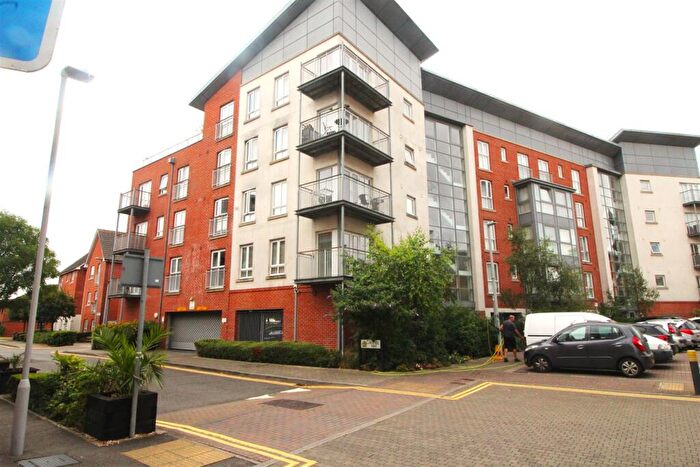 2 Bedroom Apartment To Rent In Avenel Way, Poole Quarter, BH15