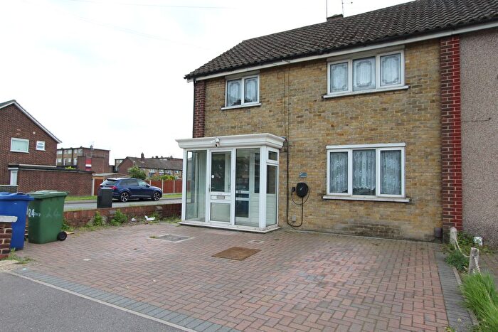 3 Bedroom End Terrace House To Rent In Sydney Road, Tilbury, RM18