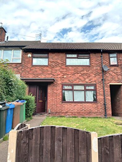 3 Bedroom Terraced House For Sale In Abbey Road, Middleton, M24