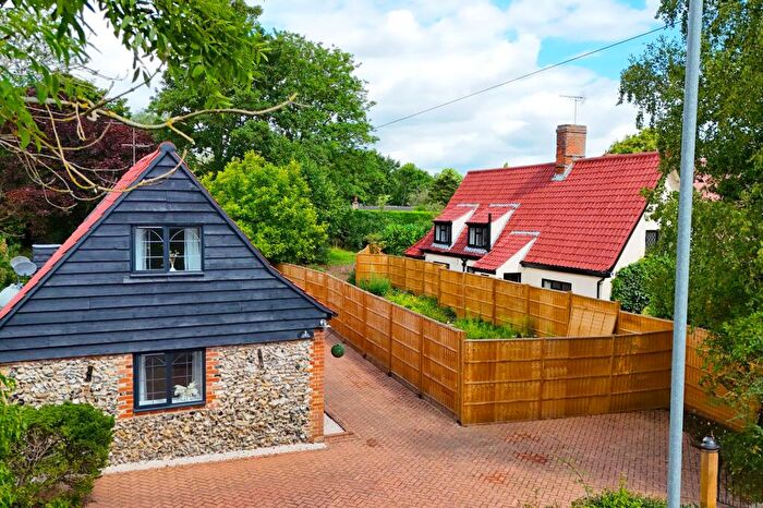8 Bedroom Detached House For Sale In Ditton Green, Woodditton, CB8