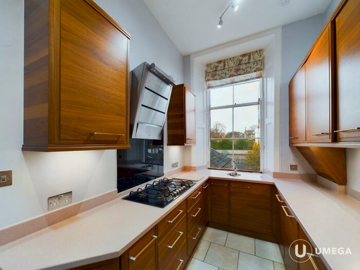 2 Bedroom Apartment To Rent In Murrayfield Avenue, Murrayfield, Edinburgh, EH12