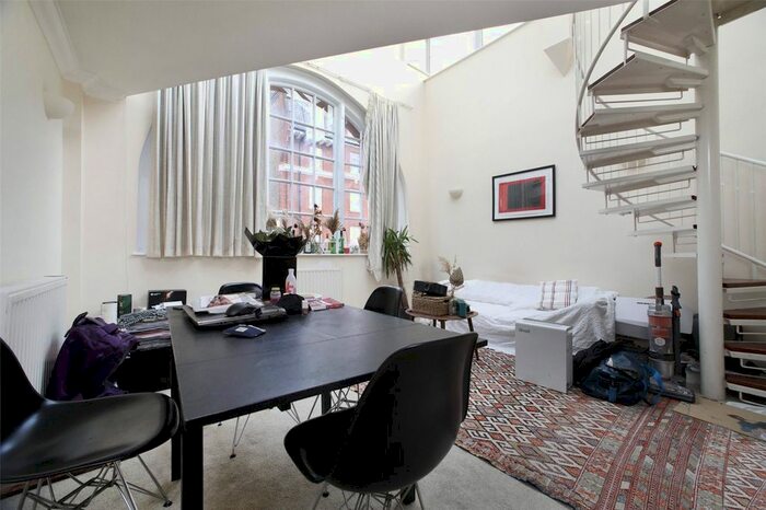 2 Bedroom Flat To Rent In Regency Street, London, SW1P