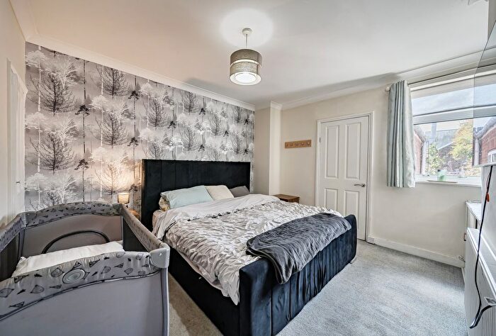 2 Bedroom Terraced House For Sale In Great Brooms Road, Tunbridge Wells, Kent, TN4