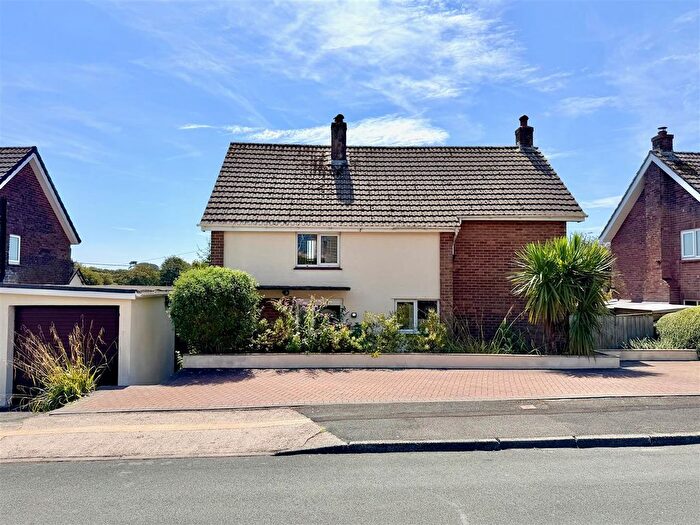 3 Bedroom Detached House For Sale In Elburton, Plymouth, PL9