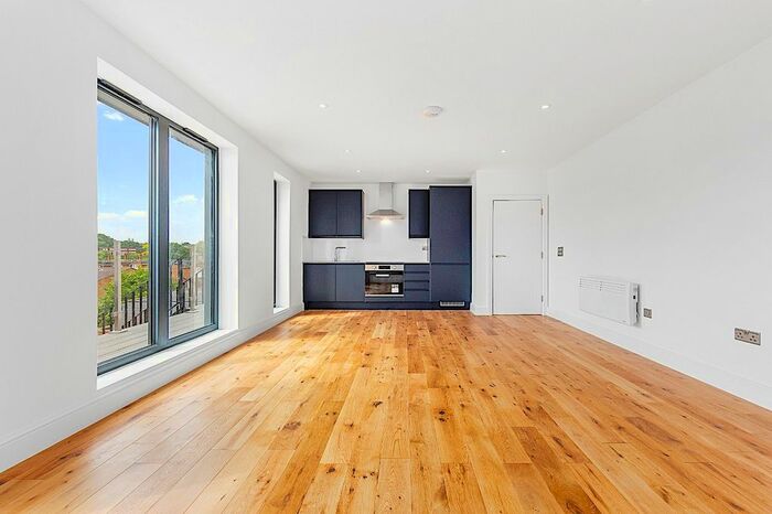 2 Bedroom Flat To Rent In Tyler Street, London, SE10