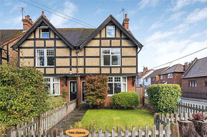 4 Bedroom Semi-detached House For Sale In Spook Hill, North Holmwood, Dorking, Surrey, RH5