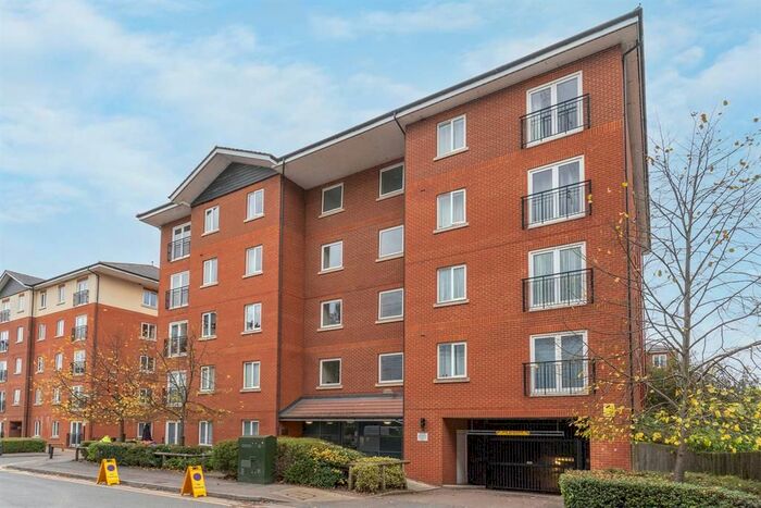 1 Bedroom Flat To Rent In Eider Court, Bishops Stortford, Herts, CM23