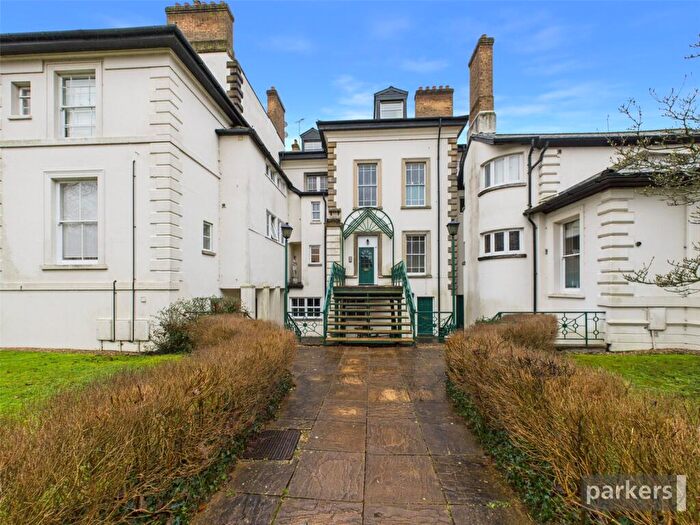 1 Bedroom Apartment To Rent In Newlands Avenue, Caversham, Reading, Berkshire, RG4