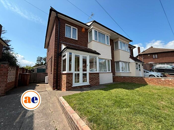 3 Bedroom House For Sale In Alderney Road, Slade Green, Erith, DA8