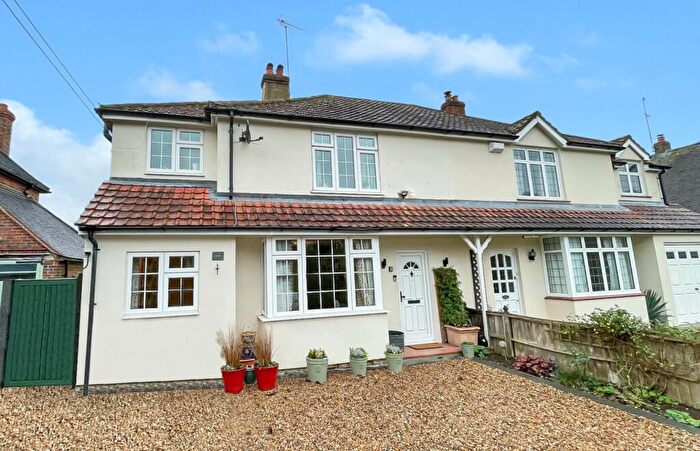 3 Bedroom Semi-Detached House For Sale In Moor Common, Lane End, HP14