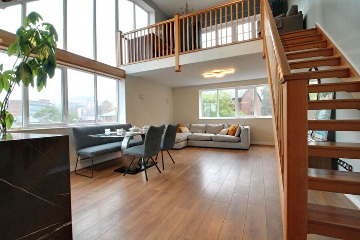 2 Bedroom Apartment To Rent In Lexington Apartments, Scotland Street, Birmingham, B1