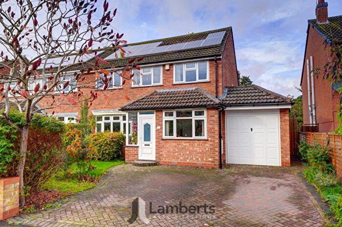 4 Bedroom Semi-Detached House For Sale In Westmead Avenue, Studley, B80