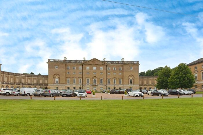 3 Bedroom Apartment For Sale In Thorndon Park, Ingrave, Brentwood, CM13