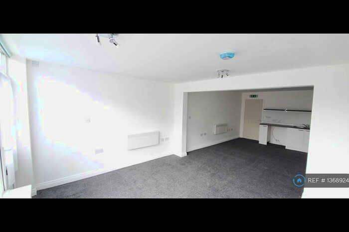 Studio To Rent In Ripley, Ripley, DE5