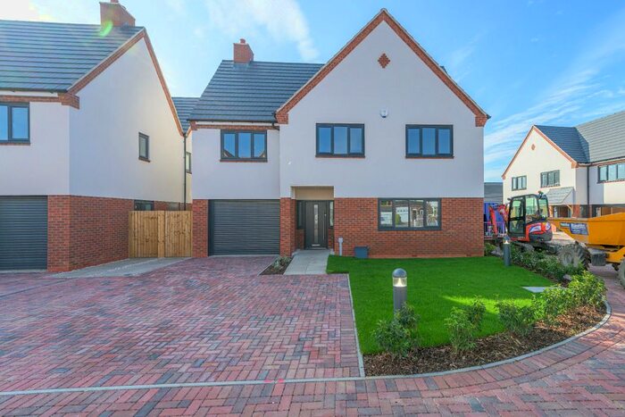 5 Bedroom Detached House To Rent In Green View, Ashfield Road, Stoneygate, LE2