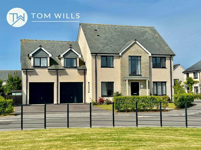 4 Bedroom Detached House For Sale In Lowenna Fields, Mawnan Smith, Falmouth, TR11