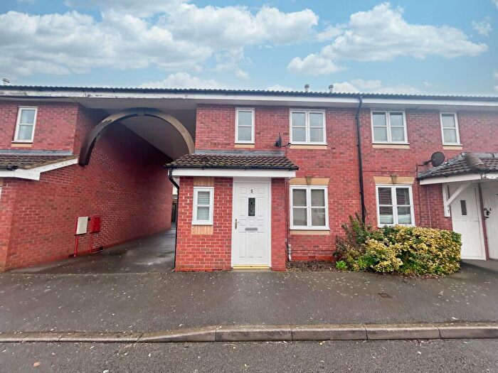 3 Bedroom Terraced House To Rent In South Bank, Cheltenham, GL51