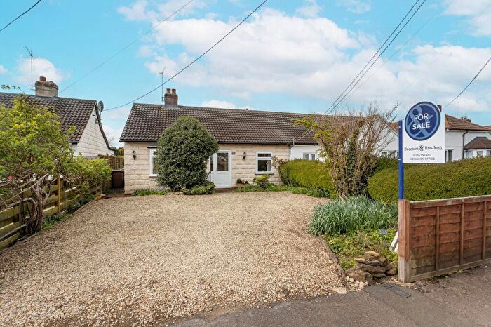 3 Bedroom Semi-Detached Bungalow For Sale In Whitecross, Abingdon, OX13