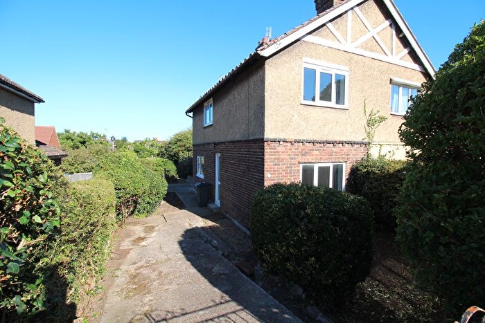 3 Bedroom Semi-detached House For Sale In Pretoria Road, Canterbury, Kent, CT1