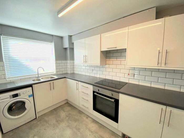 2 Bedroom Maisonette Flat To Rent In St Lawrence Court, Canterbury, CT1