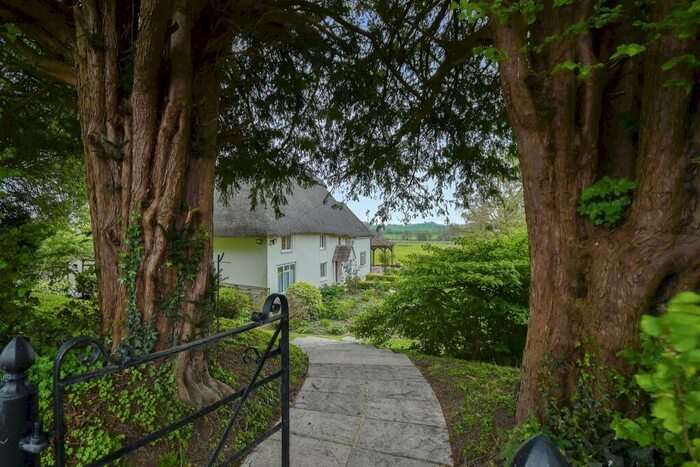 4 Bedroom Character Property For Sale In Witchampton, Wimborne, BH21