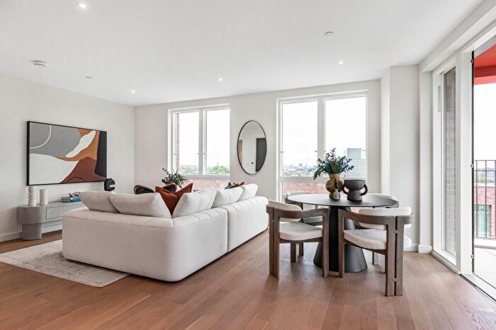 2 Bedroom Flat For Sale In The Clay Yard, Liddell Road, NW6