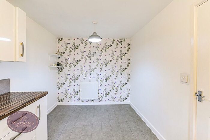 3 Bedroom Semi-Detached House For Sale In Tyrian Street, Giltbrook, Nottingham, NG16