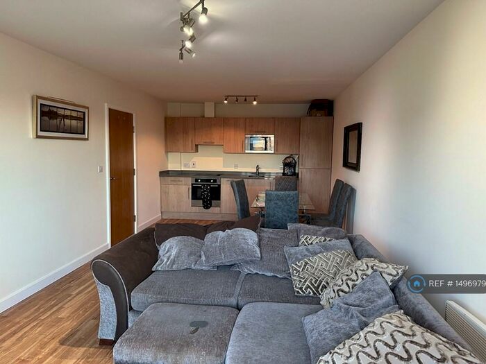 2 Bedroom Flat To Rent In Amelia House, London, NW9