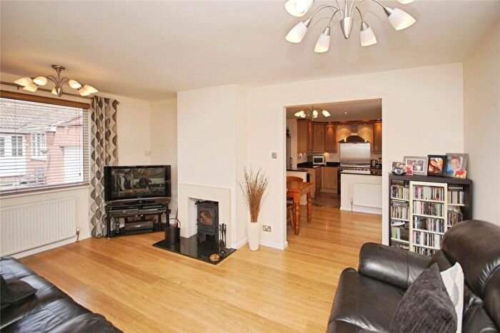 3 Bedroom Bungalow For Sale In Fir Tree Lane, Bristol, Somerset, BS5