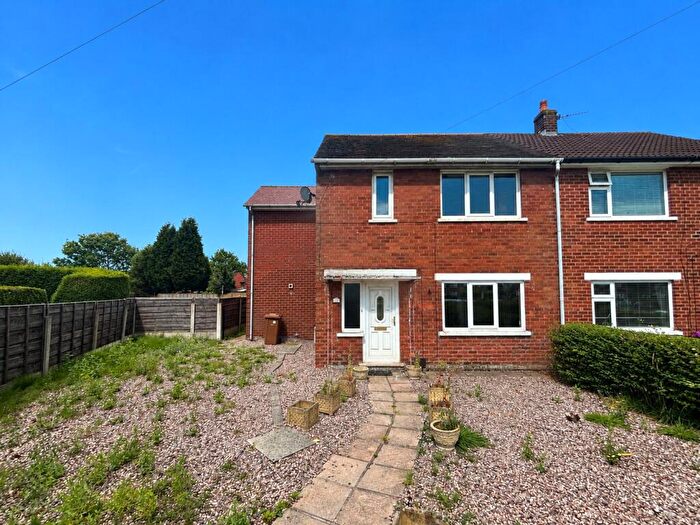 4 Bedroom Semi Detached House To Rent In Borrowdale Crescent, Ashton-under-Lyne, Greater Manchester, OL7