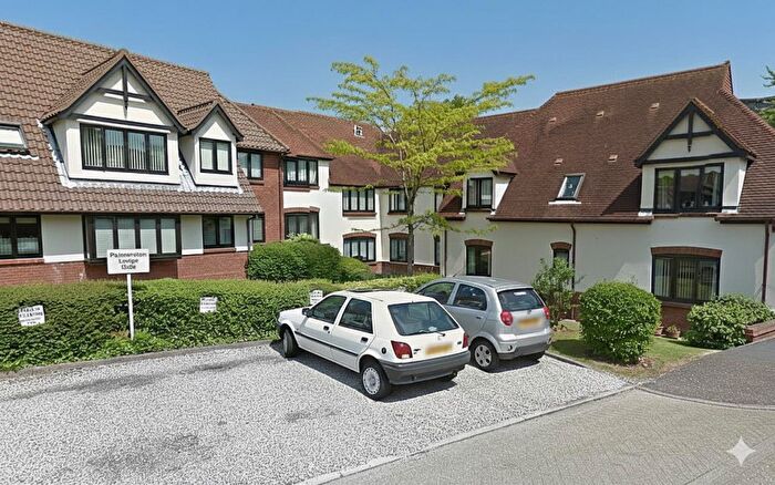 1 Bedroom Retirement Property For Sale In High Street, Great Baddow, CM2