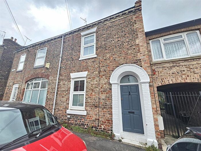 3 Bedroom Terraced House To Rent In Anne Street, York, YO23