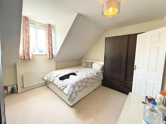 3 Bedroom End Of Terrace House For Sale In Magnolia Way, Costessey, Norwich, NR8