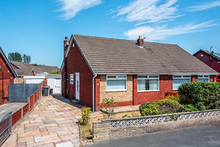 2 Bedroom Semi-Detached Bungalow For Sale In Fairhaven Road, Leyland, PR25