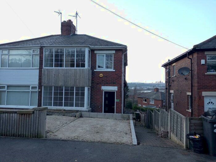 3 Bedroom Semi-Detached House To Rent In Malvern Street, Leeds, LS11