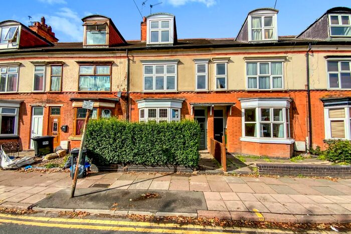 4 Bedroom Terraced House To Rent In Fosse Road South, Leicester, LE3