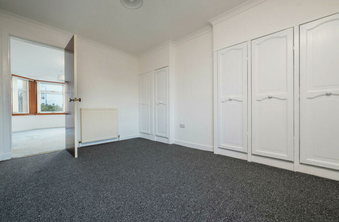 2 Bedroom Flat To Rent In Dunlop Street, Greenock, PA16