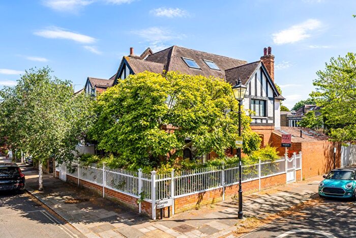5 Bedroom Semi Detached House For Sale In Bedford Road, London, W4