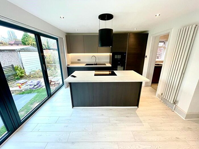 3 Bedroom Semi-Detached House To Rent In Bentley Road, Manchester, M21