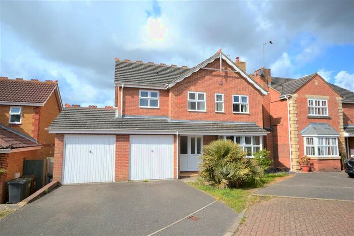 4 Bedroom Detached House To Rent In Ifield Mill Close, Stone Cross, Pevensey, BN24