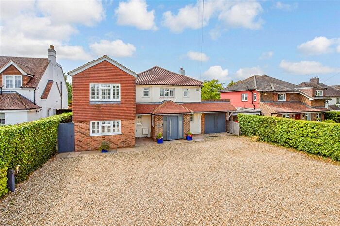 5 Bedroom Detached House For Sale In Walnut Tree Lane, Loose, Maidstone, Kent, ME15