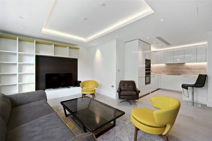 2 Bedroom Flat To Rent In Radnor Terrace, London, W14
