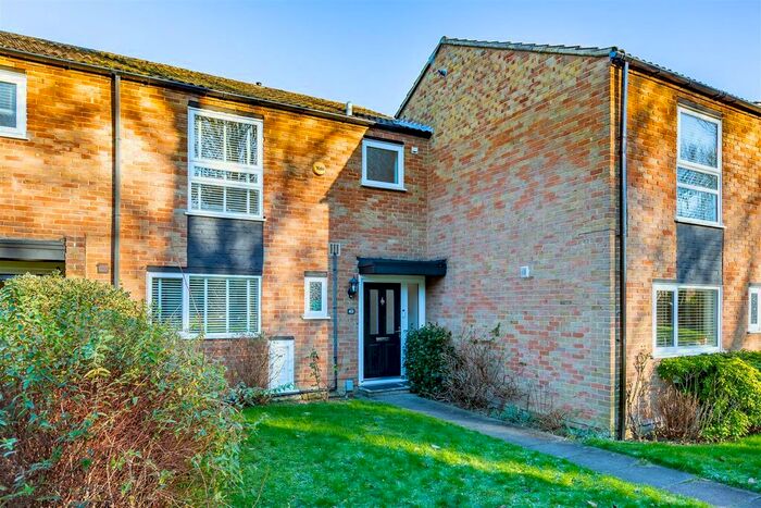 3 Bedroom Terraced House For Sale In Manor Forstal, New Ash Green, Longfield, DA3